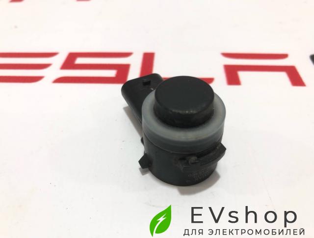 датчик парктроника Rivian R1T 1 поколение 2022, PT00013778 - фото №1