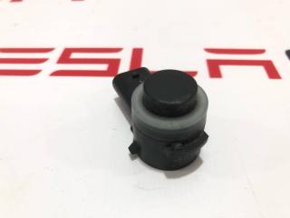 датчик парктроника Rivian R1T 1 поколение 2022, PT00013778