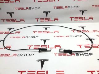 трос открывания багажника Rivian R1T 1 поколение 2022, PT00002963, PT00002966, PT00002967