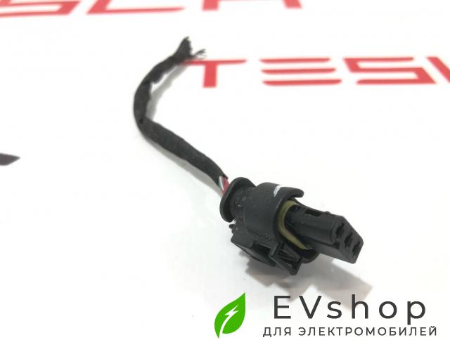 разъем (фишка) проводки Rivian R1T 1 поколение 2022, PT00013778, C200000570-G, PT00047075 - фото №1