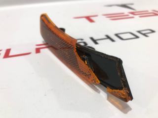 повторитель поворотов Rivian R1T 1 поколение 2022, PT00002118