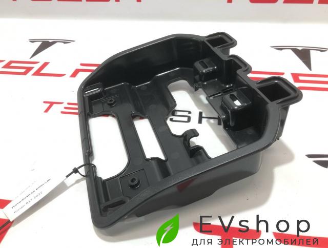 Потолочная консоль Rivian R1T 1 поколение 2022, PT00012821-X - фото №1