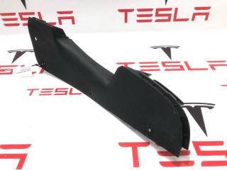 Кронштейн накладки колесной арки Rivian R1T 1 поколение 2022, PT00016000, PT00015744-G, PT00003205-G