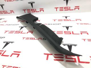 Подкапотный пластик бокса Rivian R1T 1 поколение 2022, PT00015370-B, PT00000302-E