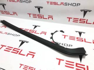 Накладка капота Rivian R1T 1 поколение 2022, PT00015808D