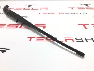 щеткодержатель (поводок стеклоочистителя, дворник) Rivian R1T 1 поколение 2022, K90A