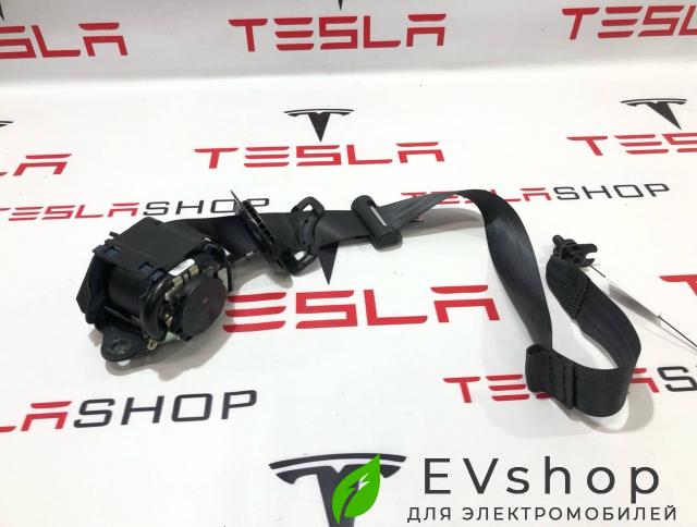 Ремень безопасности 2-го ряда сидений Rivian R1T 1 поколение 2022, PT00001046-K-001, PT00001793-K-001 - фото №1