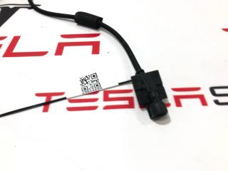 форсунка омывателя лобового стекла Rivian R1T 1 поколение 2022