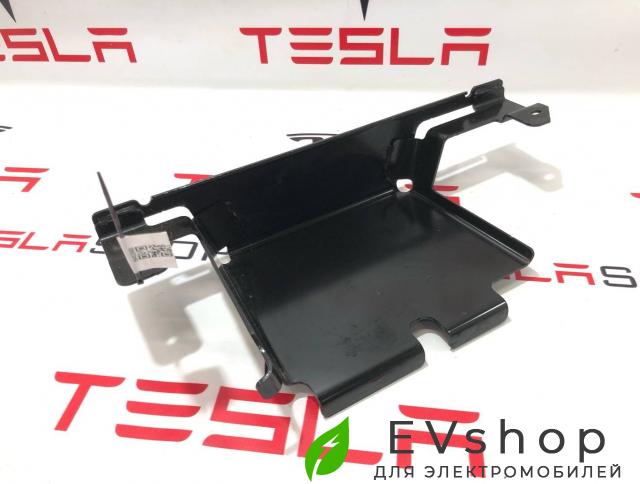 Защита высоковольтной батареи Rivian R1T 1 поколение 2022, PT00057222-H, PT00050298-N, PT00047509 - фото №1