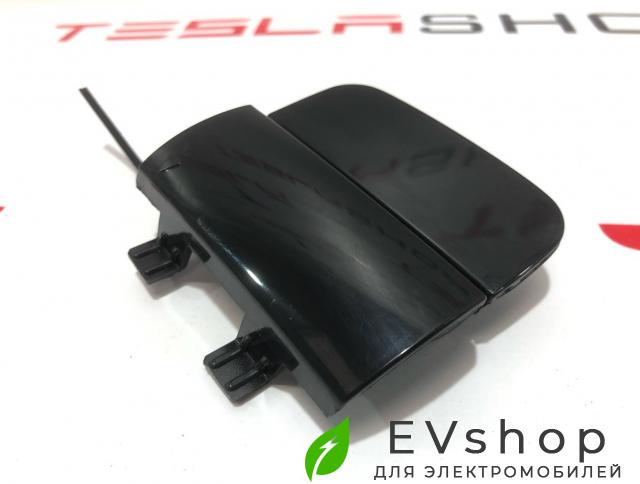 заглушка переднего бампера под крюк LiXiang L9 1 поколение 2024, X01-28030013, X01-28030014 - фото №1