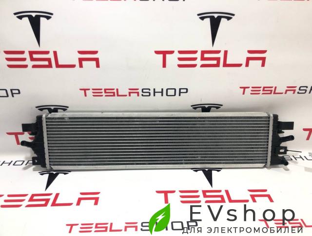 радиатор (основной) LiXiang L9 1 поколение 2024, X0113010011 - фото №1