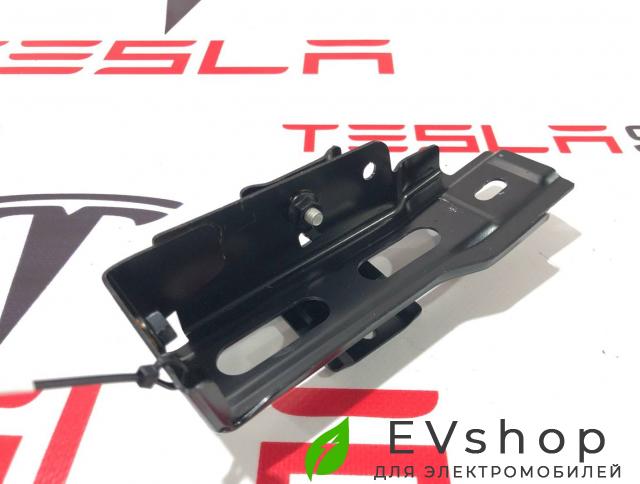 Крепление бампера переднего Zeekr 001 1 поколение 2023 - фото №1