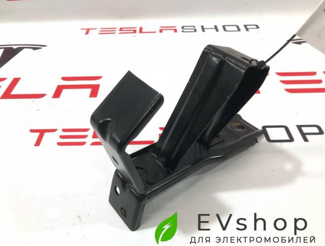 Крепление бампера переднего Zeekr 001 1 поколение 2023 - фото №1