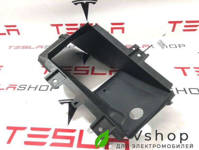 воздуховод (дефлектор) радиатора LiXiang L9 1 поколение 2024, X01-28030069 - фото №1