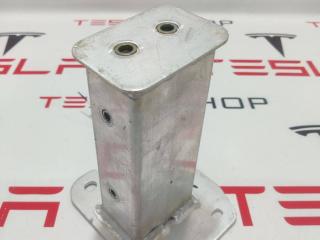 кронштейн переднего бампера LiXiang L9 1 поколение 2024, X01-84000415