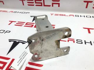 кронштейн переднего бампера LiXiang L9 1 поколение 2024, X01-84000416