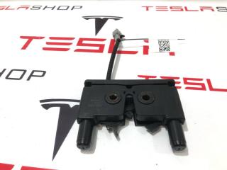 замок капота Zeekr 001 1 поколение 2023, 6600142099