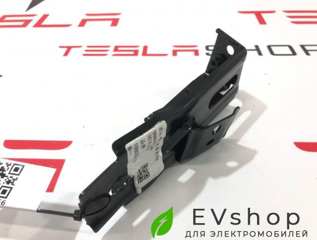 Крепление бампера переднего Zeekr 001 1 поколение 2023, 100032713 - фото №1