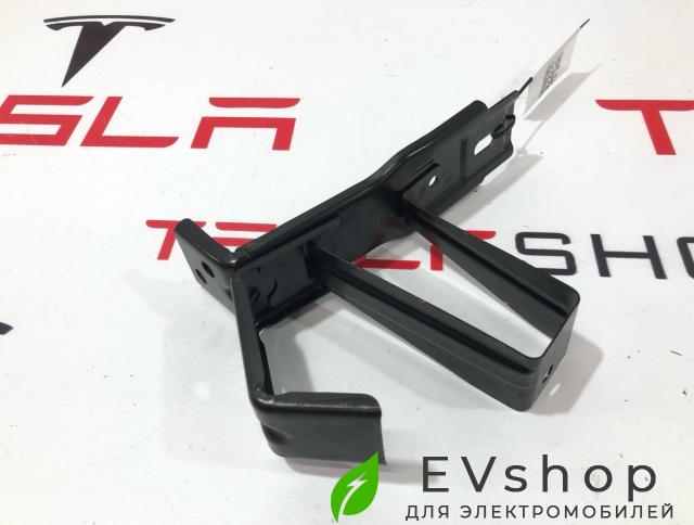 Крепление бампера переднего Zeekr 001 1 поколение 2023 - фото №1