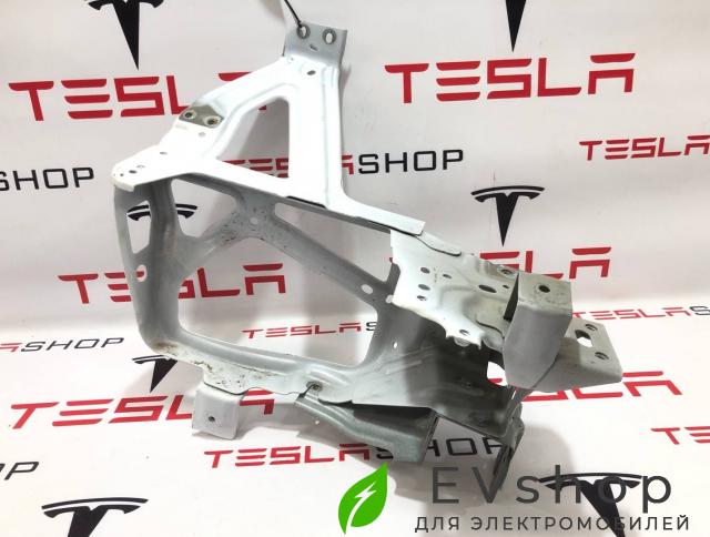 крепление фары левой Zeekr 001 1 поколение 2023, 8889647306 - фото №1