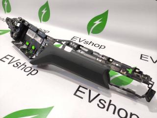 Декоративная накладка центральной панели (Торпедо) Audi e-tron 1 поколение 2019, электро, 4KL853190, 4KL853165R