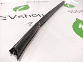 Уплотнитель стекла внутренний двери Audi e-tron 1 поколение 2019, электро, 4KE.839.479