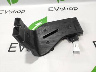 воздуховод Audi e-tron 1 поколение 2019, электро, 4KE819811