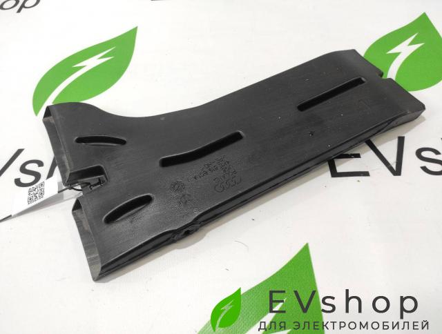 воздуховод Audi e-tron 1 поколение 2019, электро, 4KE819801 - фото №1