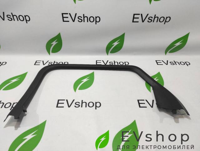 накладка двери внутренняя задняя правая Audi e-tron 1 поколение 2019, электро, 4KE867672 - фото №1