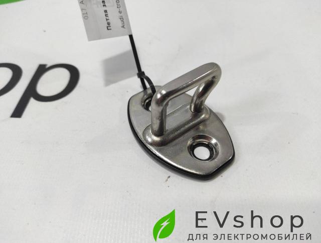 Петля замка двери Audi e-tron 1 поколение 2019, электро, 3C0837033B - фото №1