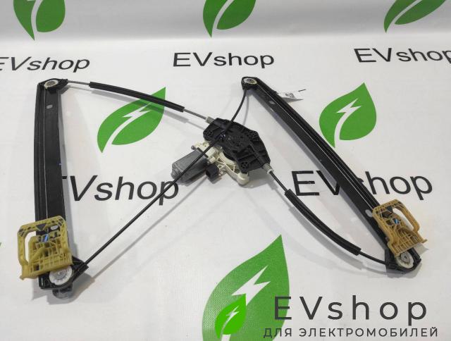 стеклоподъемник передний правый Audi e-tron 1 поколение 2019, электро, 4K0.959.802, 4KE837462 - фото №1