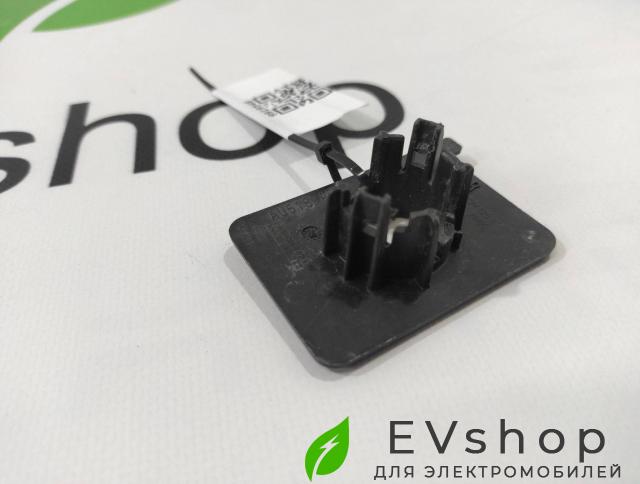 Кронштейн крепления парктроника Audi e-tron 1 поколение 2019, электро, 4KE.919.268C - фото №1