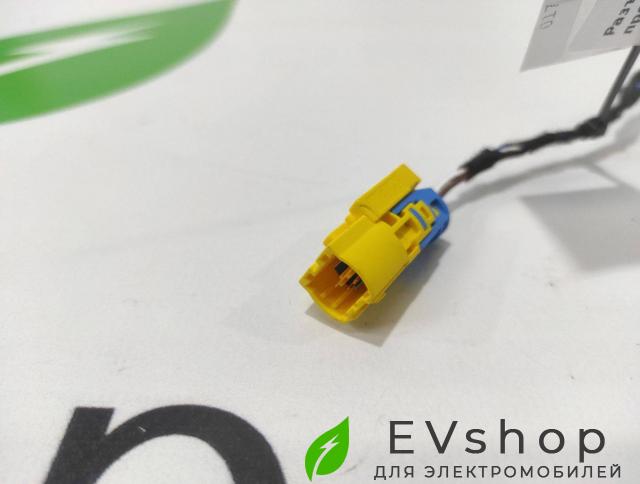 разъем (фишка) проводки Audi e-tron 1 поколение 2019, электро, 4KE971139, 4G1972783 - фото №1