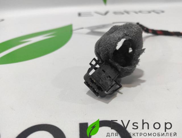 разъем (фишка) проводки Audi e-tron 1 поколение 2019, электро, 4KE973323, 1J0972772 - фото №1