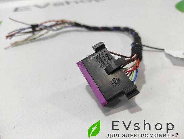 разъем (фишка) проводки Audi e-tron 1 поколение 2019, электро, 4KE973323, 3A0972695A - фото №1