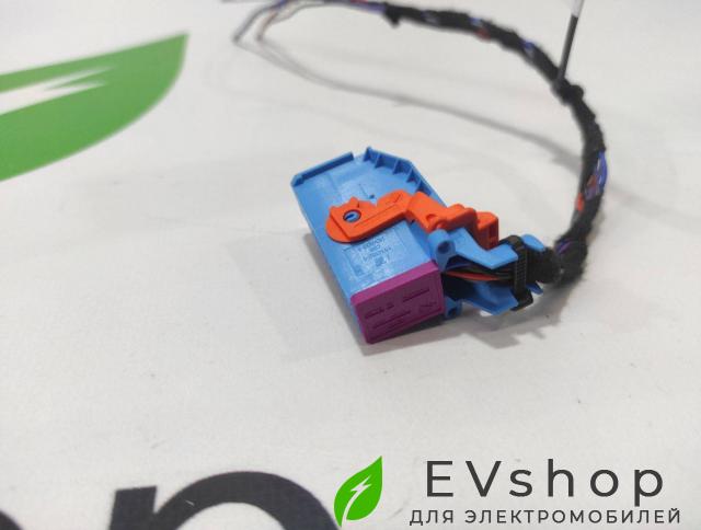 разъем (фишка) проводки Audi e-tron 1 поколение 2019, электро, 4KE973323, 1J0972977H - фото №1